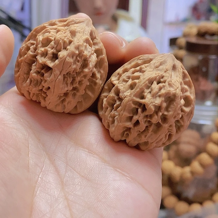 【闪购商品】文玩核桃把件38野牛