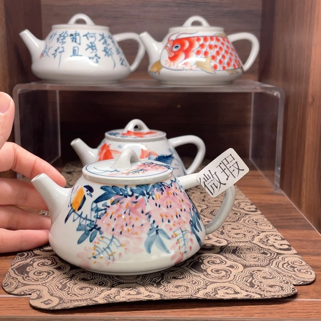 釉下手绘茶具微瑕
