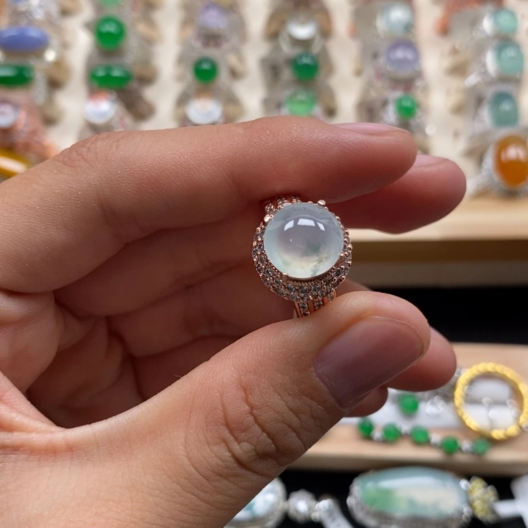 翡翠未镶嵌颈饰缅甸天然翡翠a或