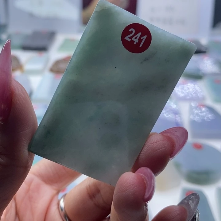 定制翡翠未镶嵌缅甸翡翠a货