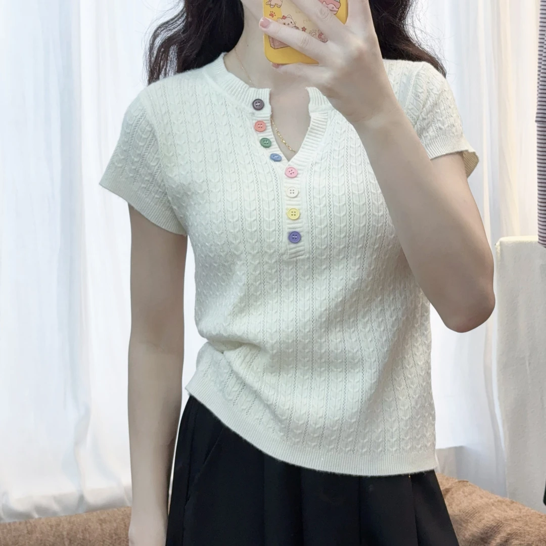 周一精选实拍·【v领彩扣上衣】夏季百搭显瘦减龄短款显身材显瘦上衣