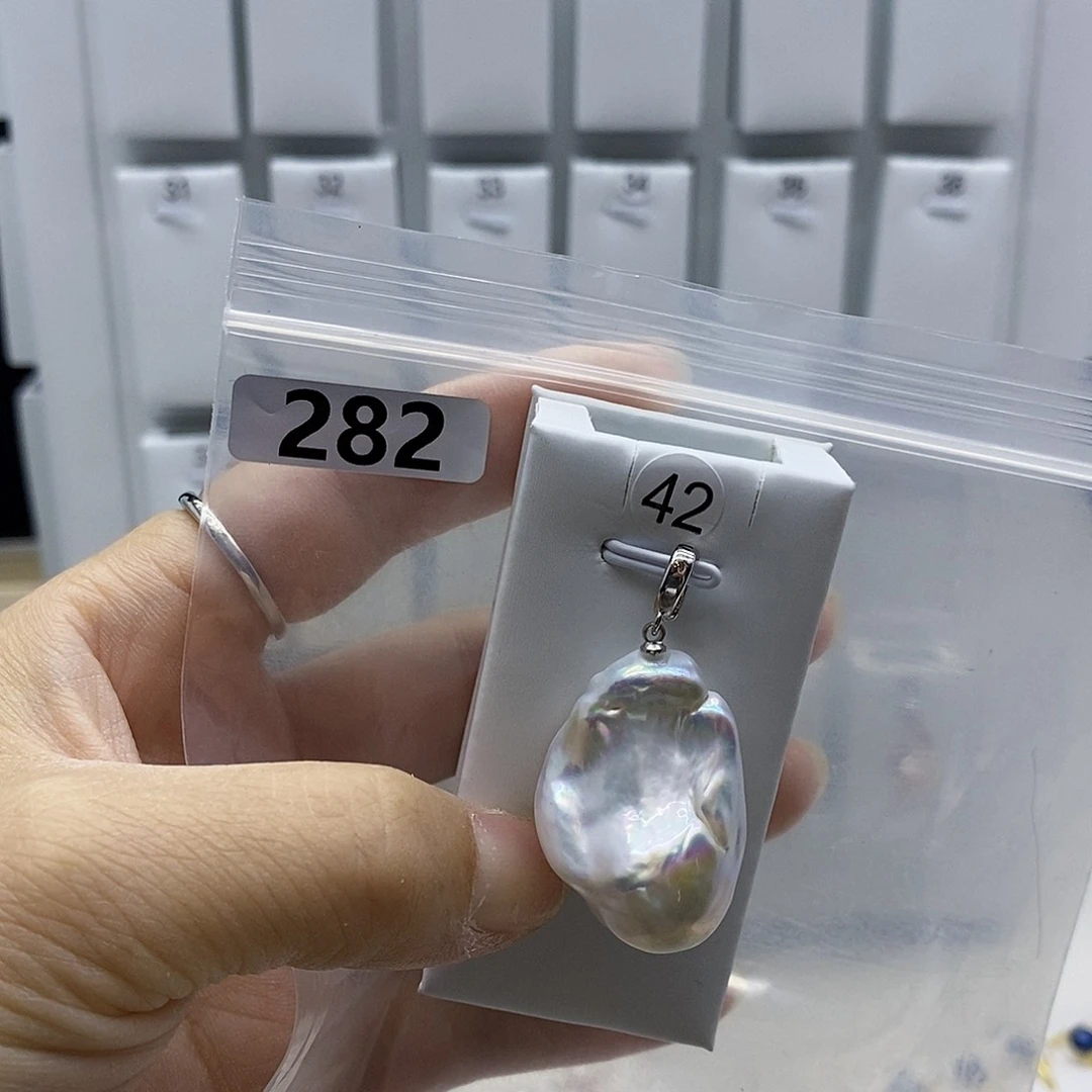 颈饰合金淡水珍珠