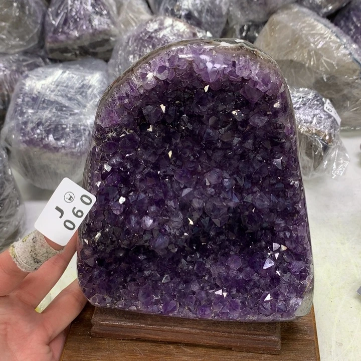 水晶大型摆件（非配饰）未镶嵌