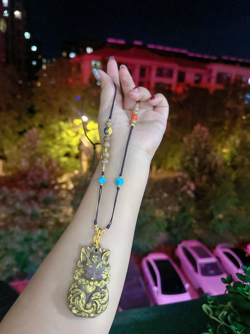 鹅梨帐中香【莹莹专属】天然九尾狐毛衣链M4803