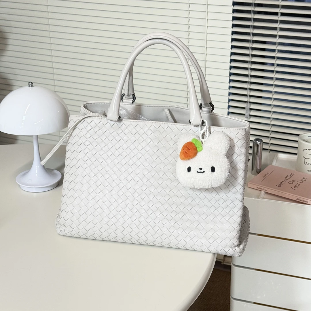 95新 BOTTEGA VENETA/葆蝶家 白色编织托特包手提包