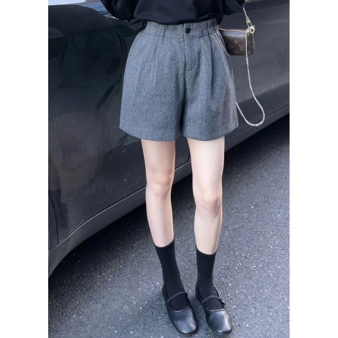 QiongQiong人手款！秋冬款百搭休闲松紧腰高腰毛呢短裤
