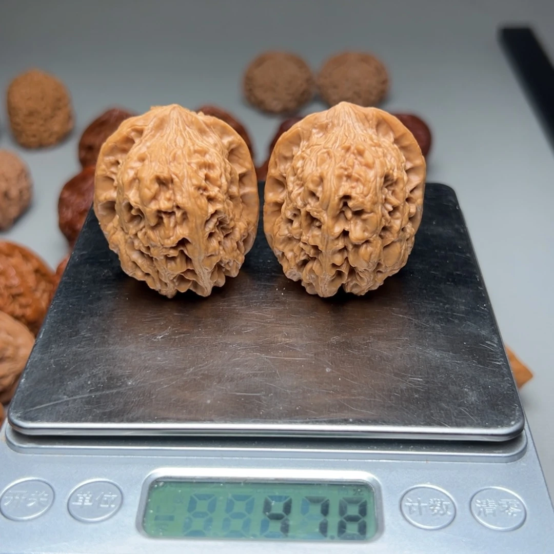 文玩核桃把件西北