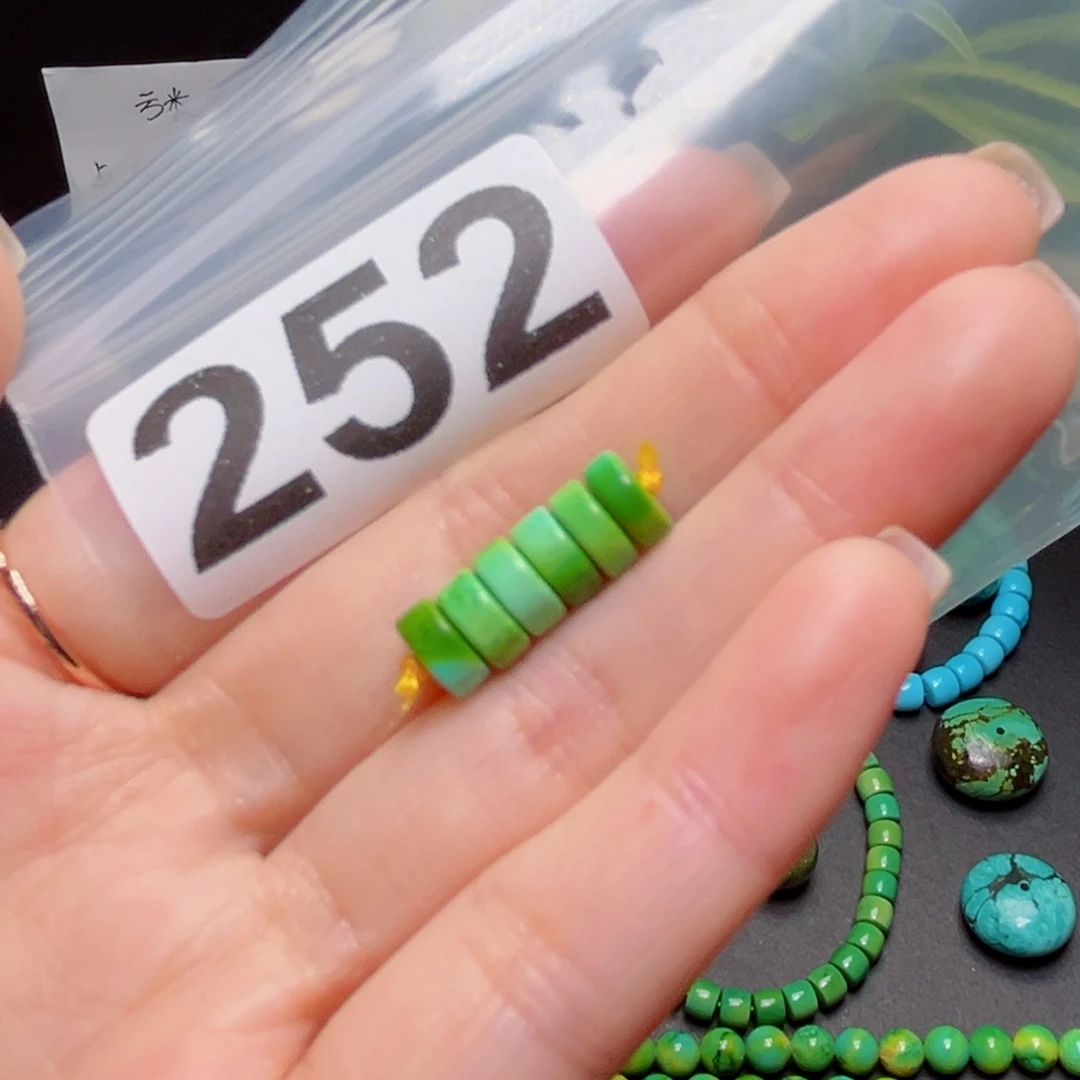 湖北原生态特色散珠配饰