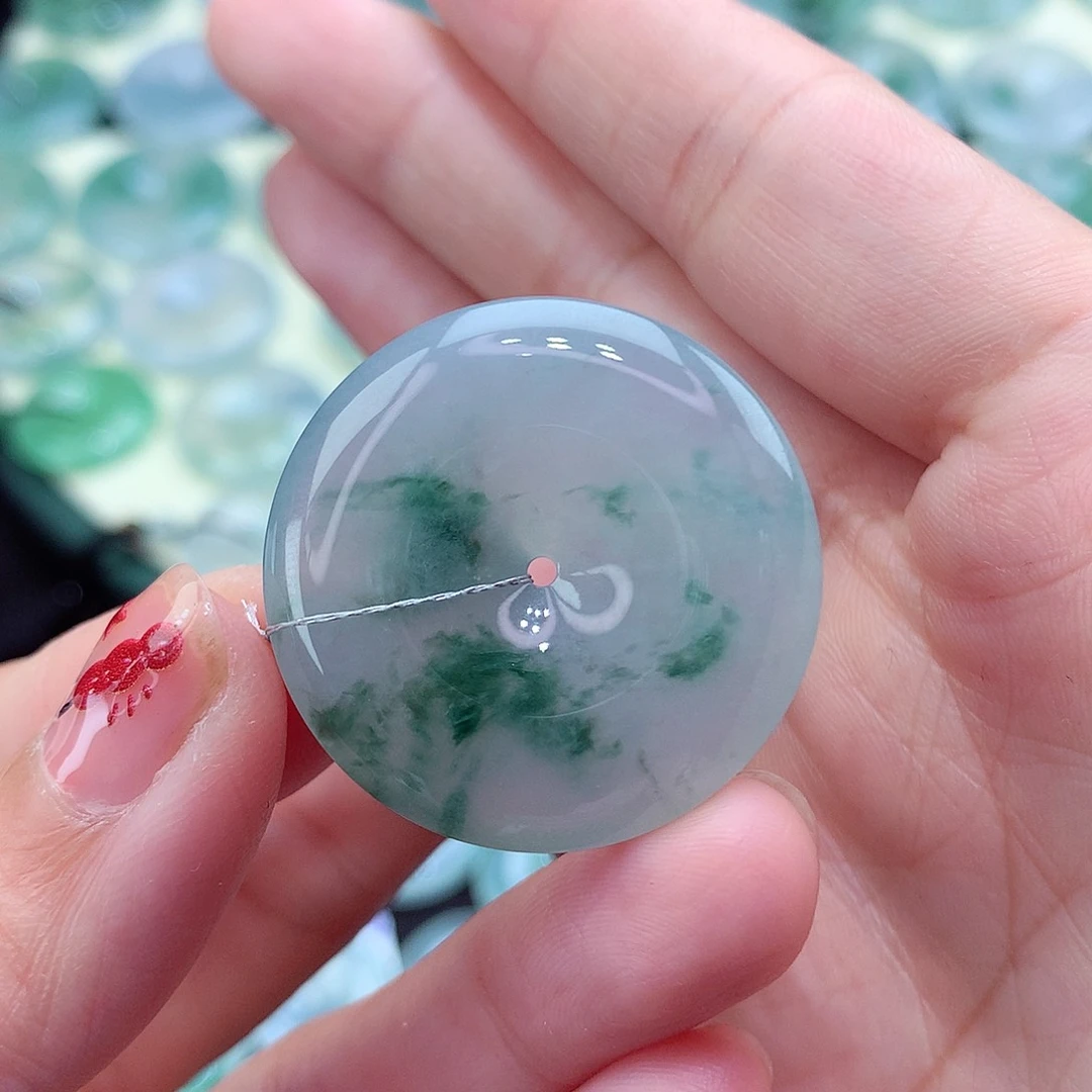 翡翠颈饰未镶嵌42翡翠30.6/5.6