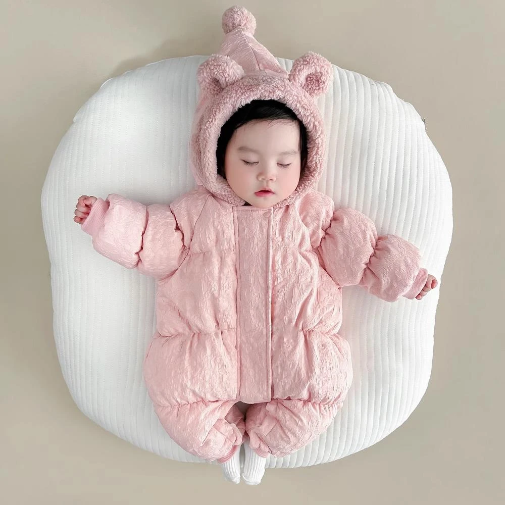 新生婴儿连体衣服女宝宝秋冬新款加绒夹棉冬季外出服加厚棉服冬装