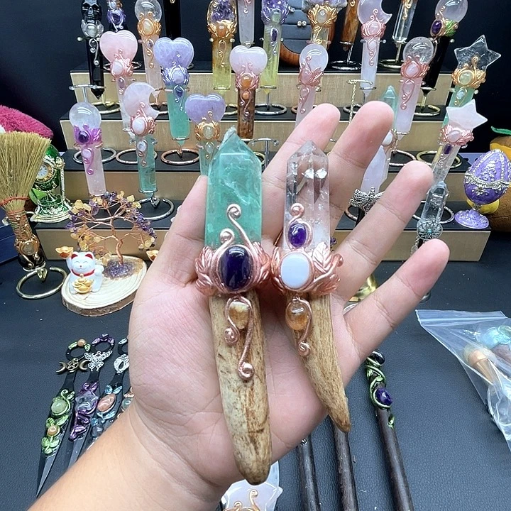 吃***诺水晶摆件未镶嵌水晶