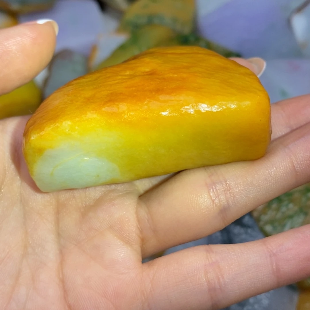 翡翠挂件未镶嵌缅甸