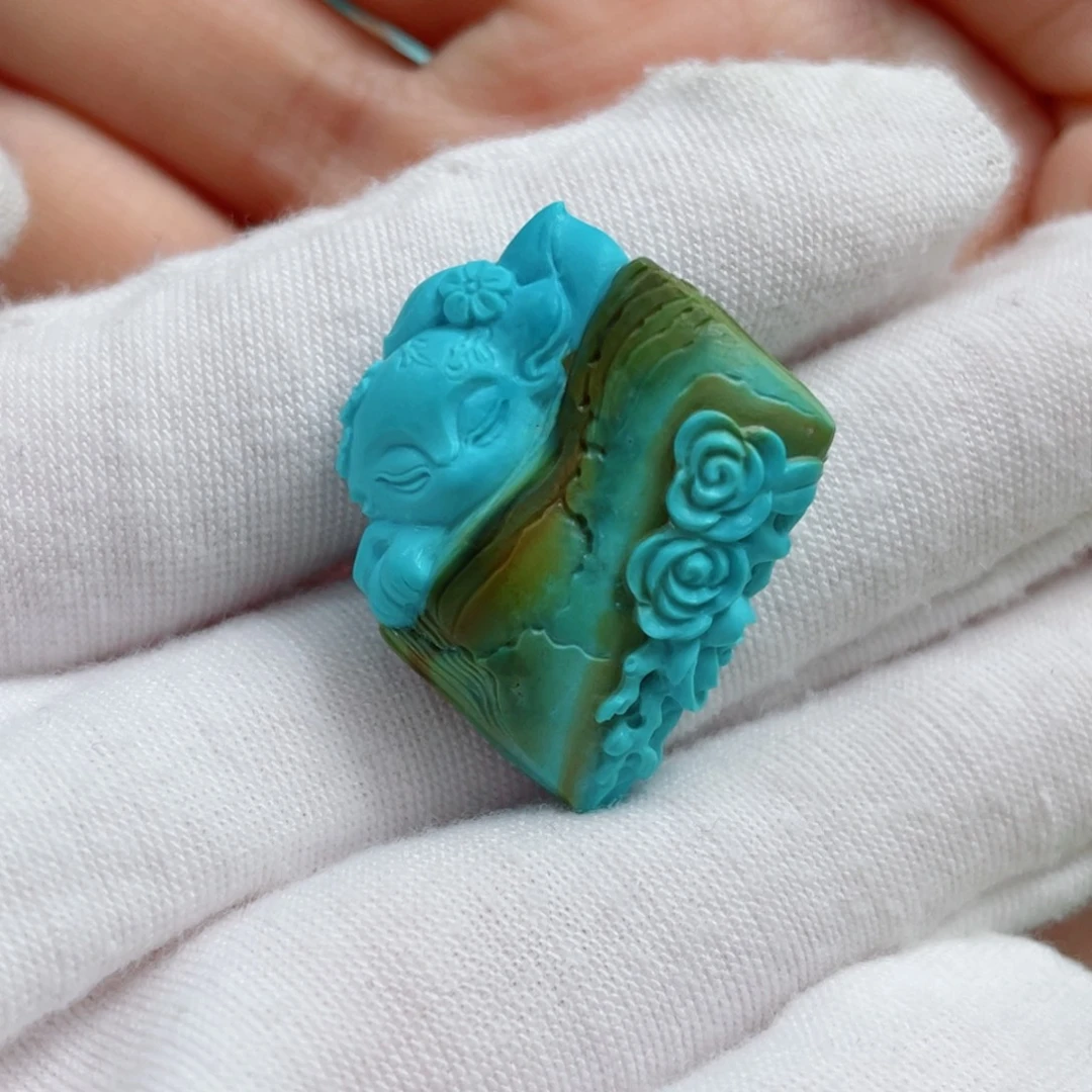 绿松石未镶嵌珠宝奇石