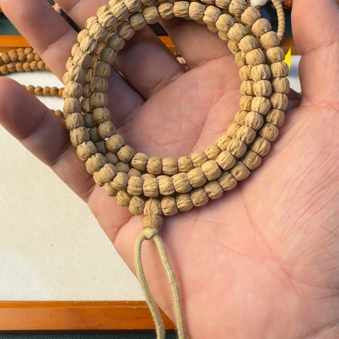 辞***优柏香籽/百香籽吊坠