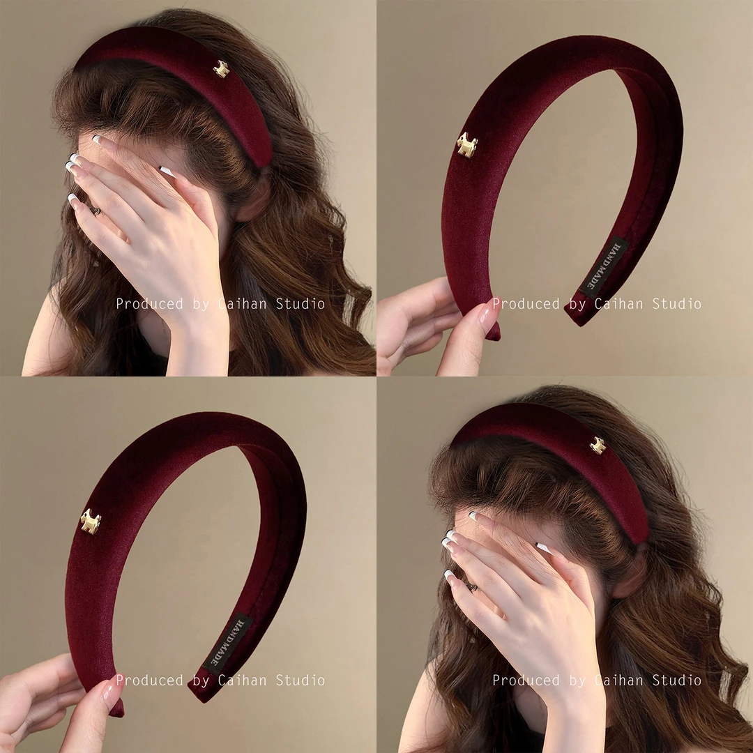 幸运小马~新年酒红色丝绒发箍氛围感复古金标高颅顶头箍旅行发卡