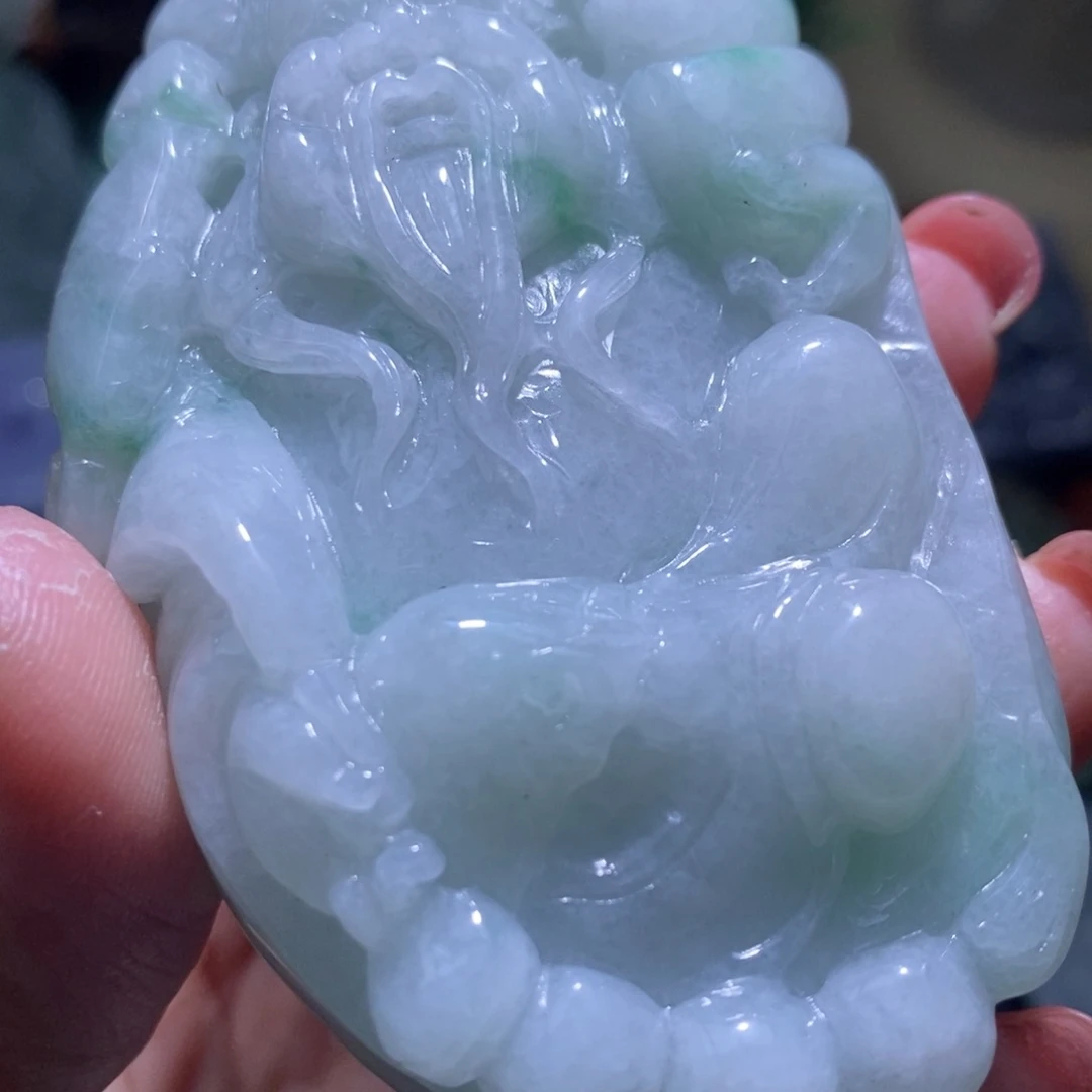 【闪购商品】翡翠未镶嵌颈饰财神
