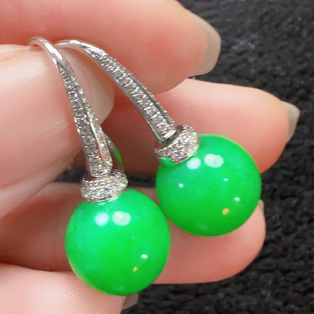 翡翠18K金镶嵌耳饰签收后24小时鉴赏期