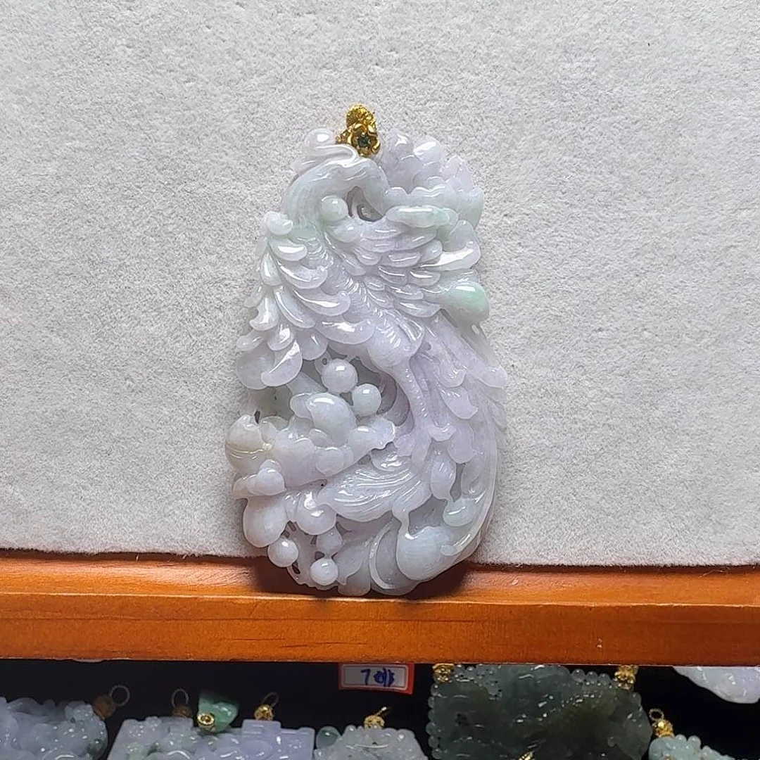 吊坠(赠链)未镶嵌翡翠