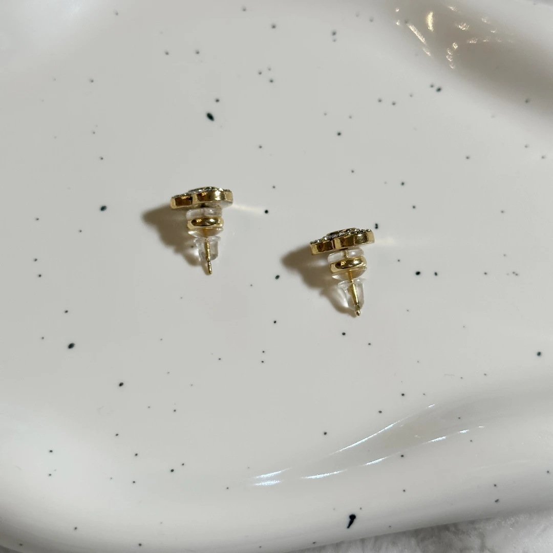 铜合金合成锆石耳饰 耳钉5454轻奢百搭简约