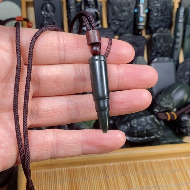 和田玉（青玉）颈饰未镶嵌