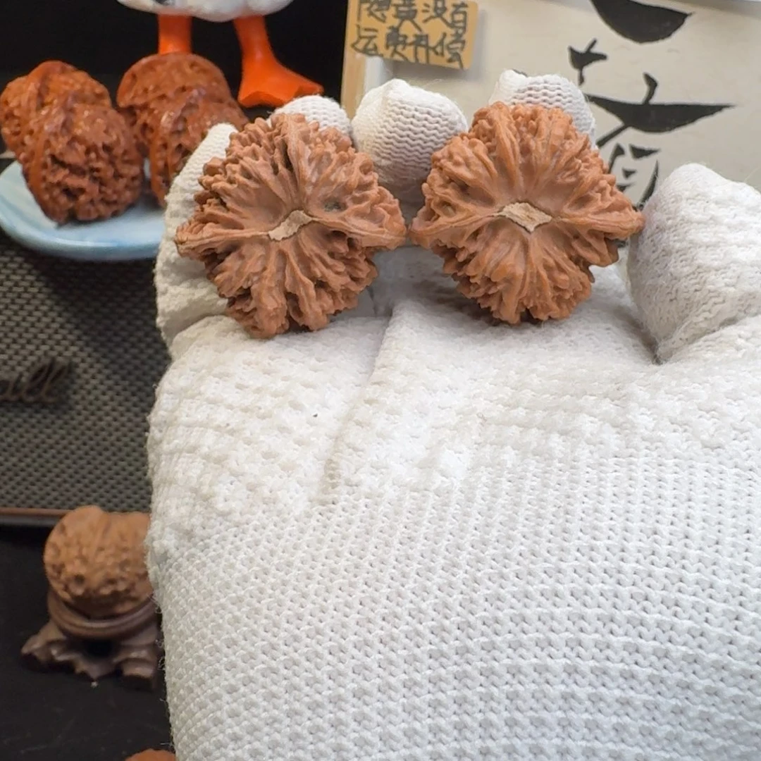 文玩核桃吊坠4012满天星