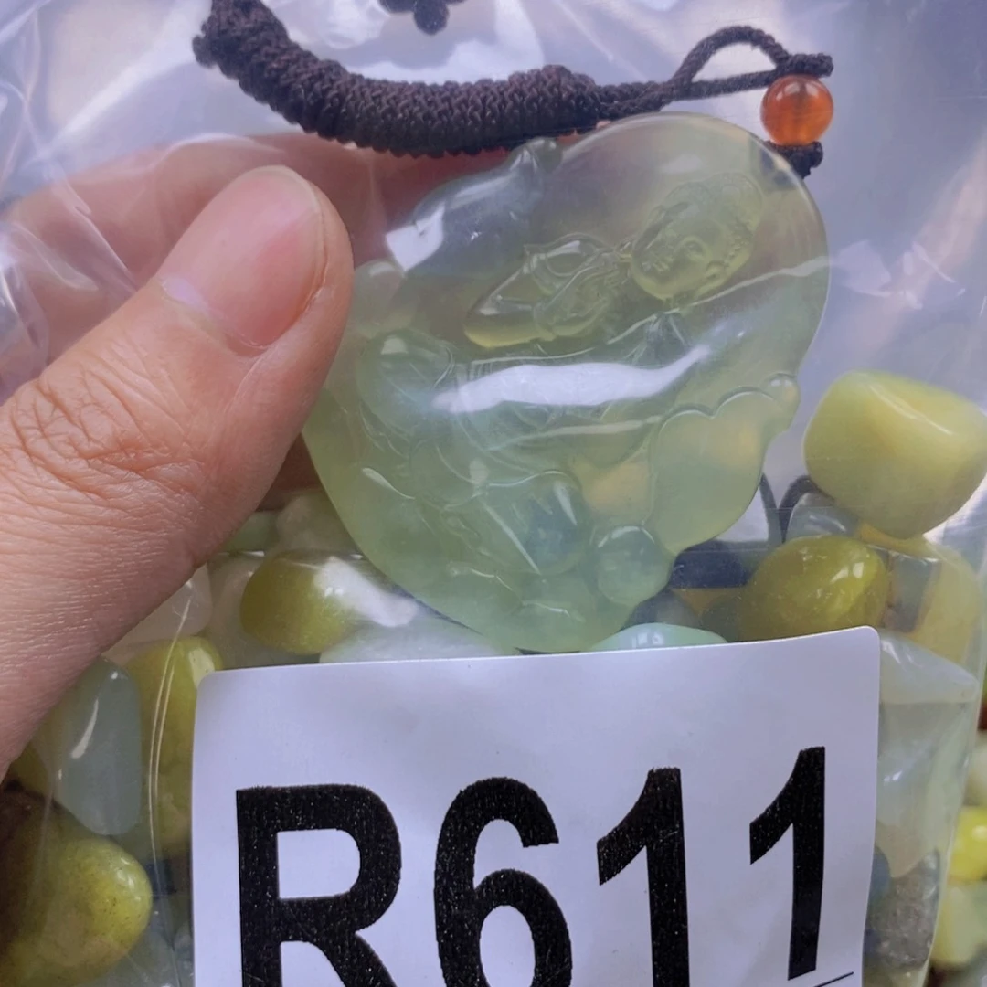 未镶嵌岫玉鱼缸石