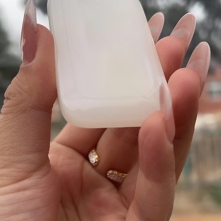 四六黑山面包无事牌