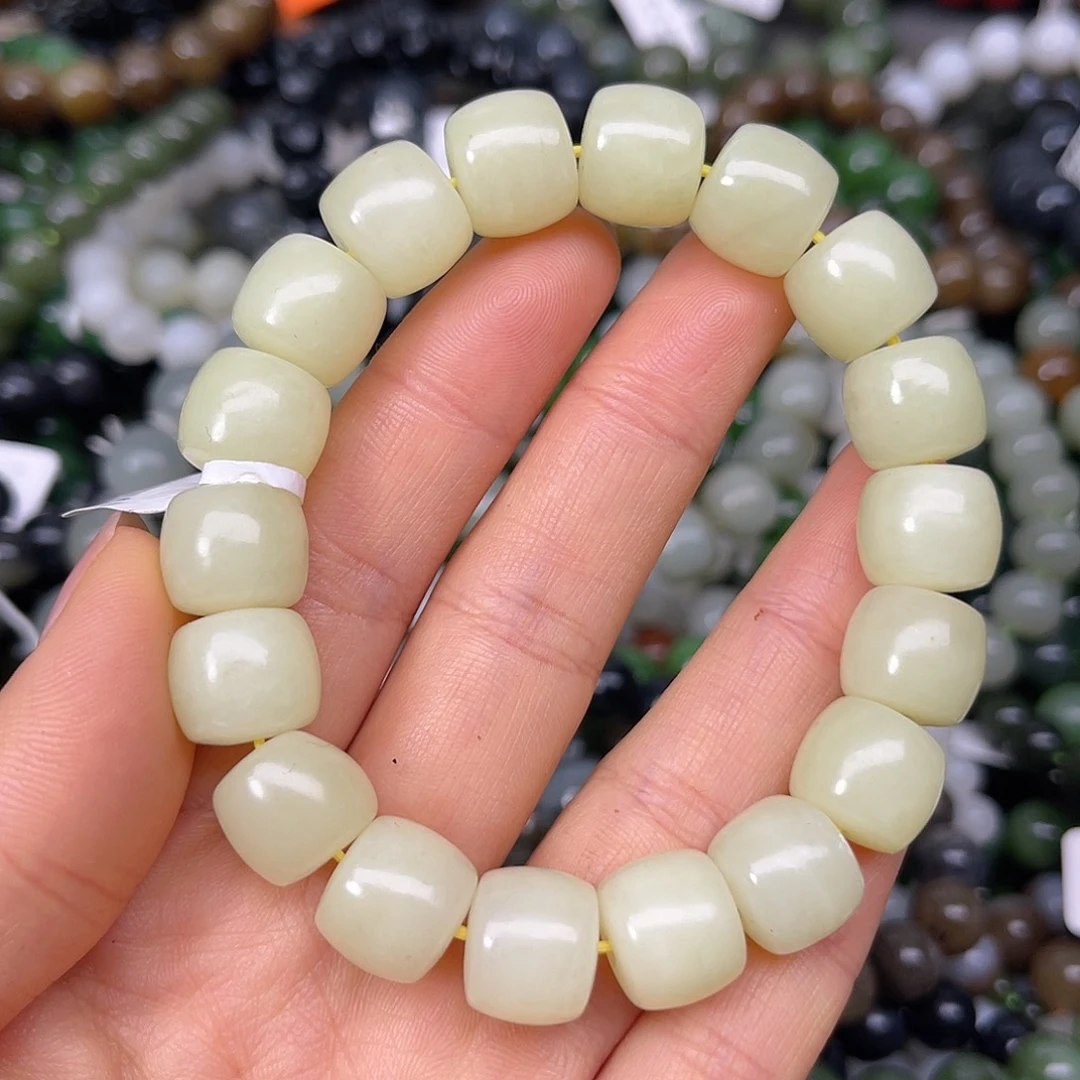 和田玉未镶嵌手链