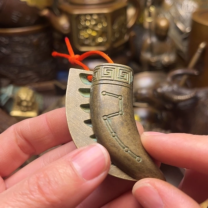 精美铜器批发档口