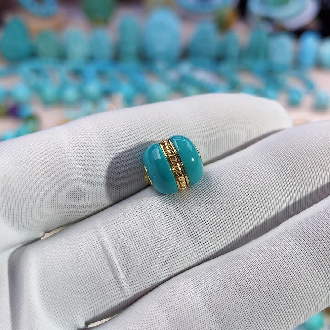 绿松石珠宝奇石18K金镶嵌