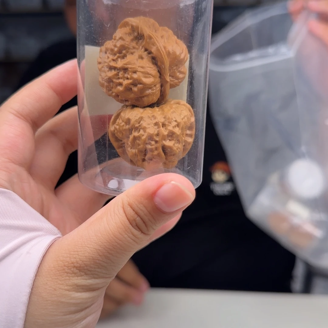 文玩核桃把件38蛤蟆头