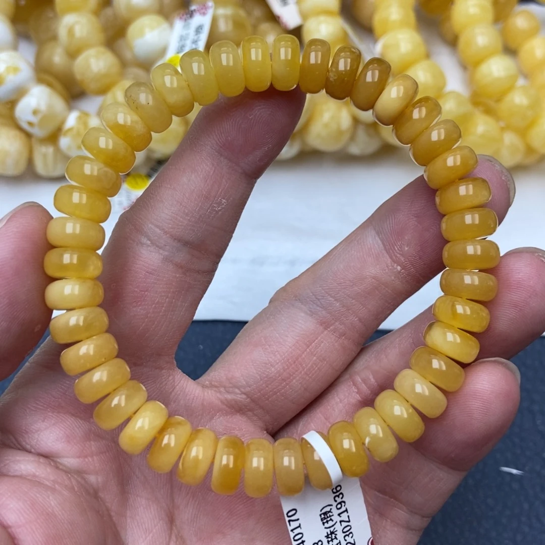 琥珀未镶嵌珠宝奇石6