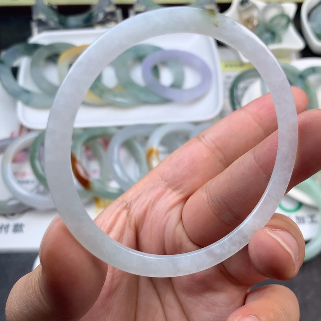 【闪购商品】未镶嵌定制翡翠58、59圈