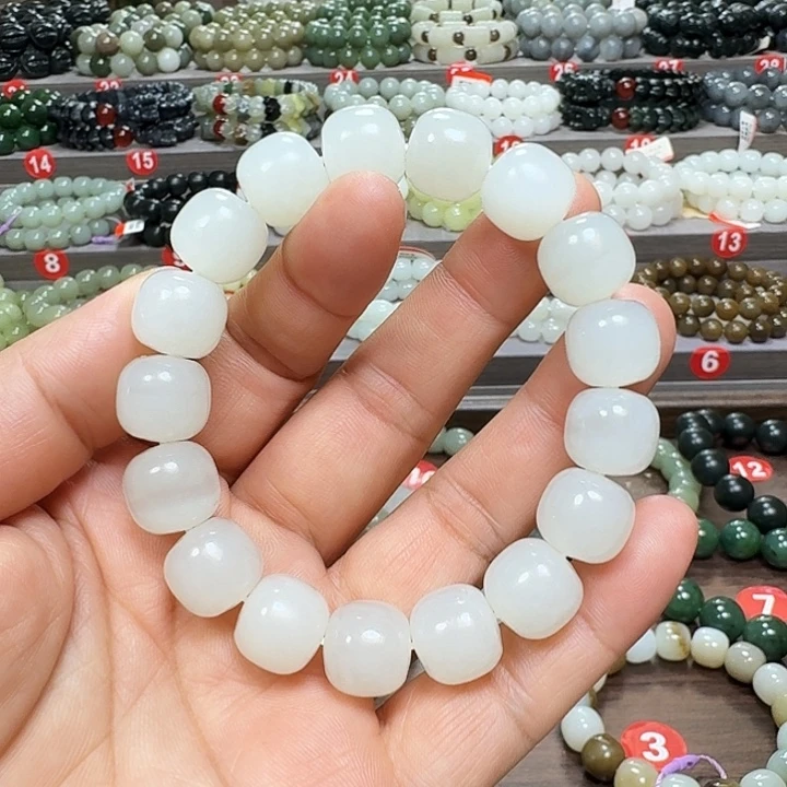 未镶嵌手链和田玉青海料老型卡13