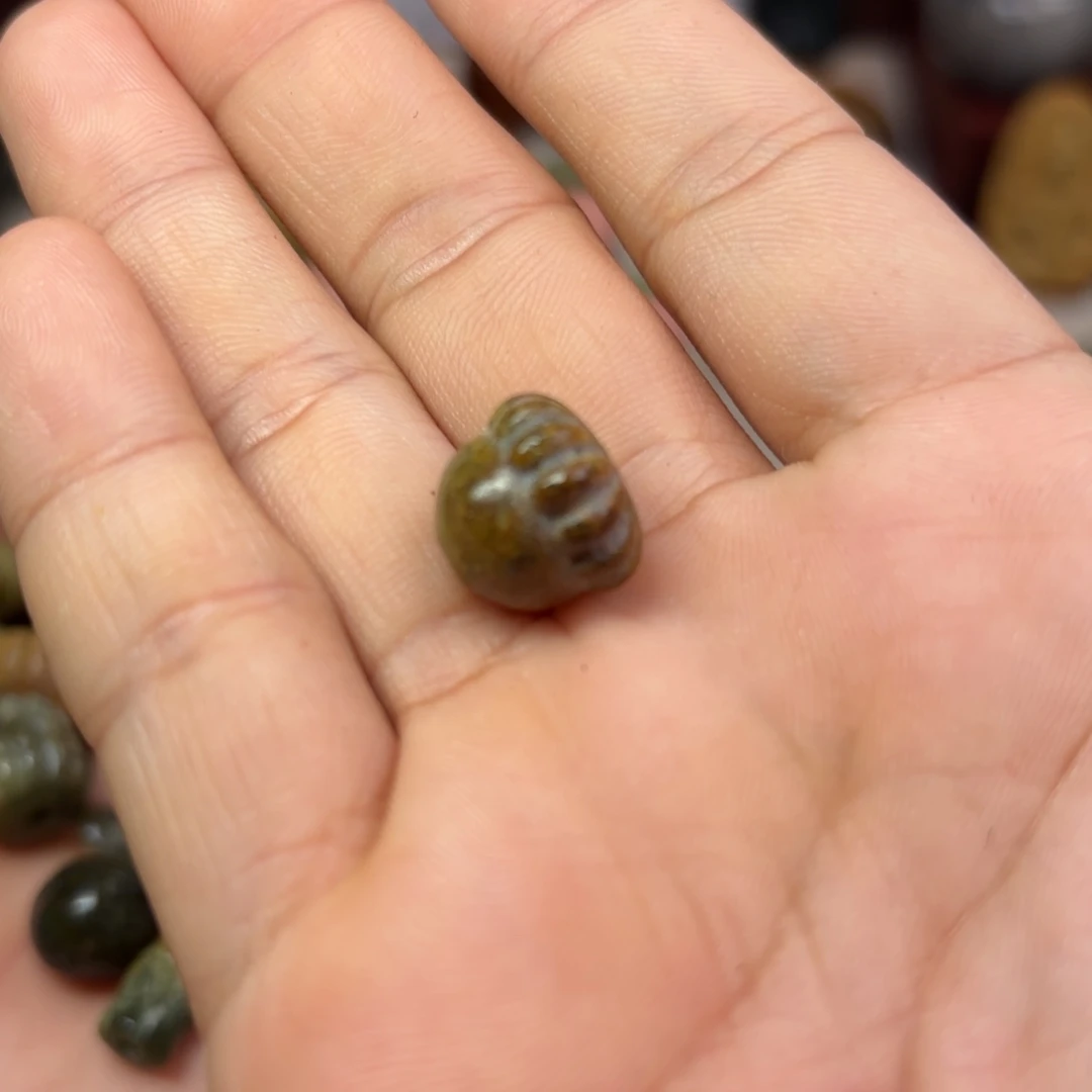 岫岩河磨玉（透闪石质玉）颈饰未镶嵌沙****水