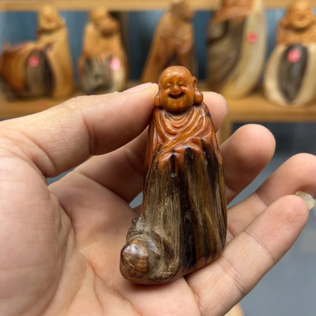 乐***贝木崖柏木摆件手把件