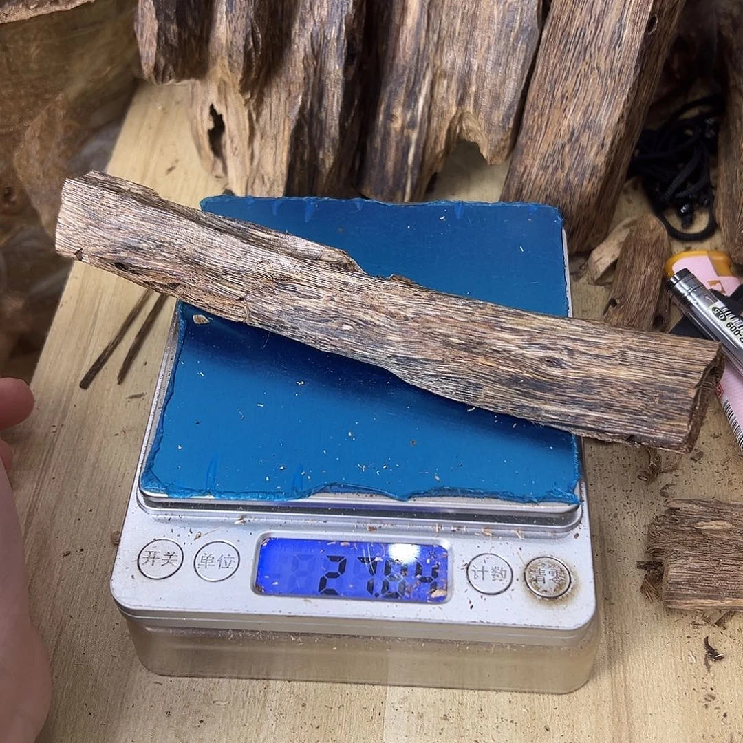 香料绿奇楠虫漏27克陆河