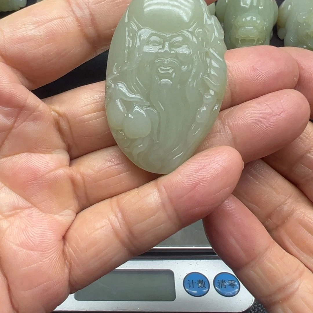 和田玉（糖玉）未镶嵌吊坠(不含链)
