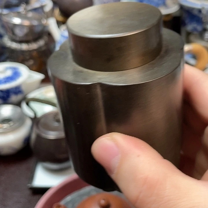 核桃两个球核桃两个球茶叶罐