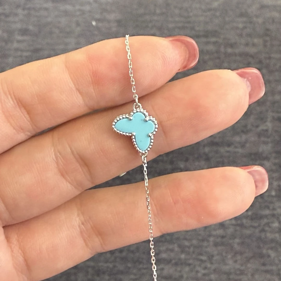 18k金 蓝色蝴蝶手链