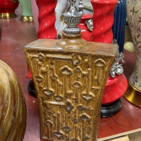 瓶瑕疵。。。。。。。。。。。。。。。