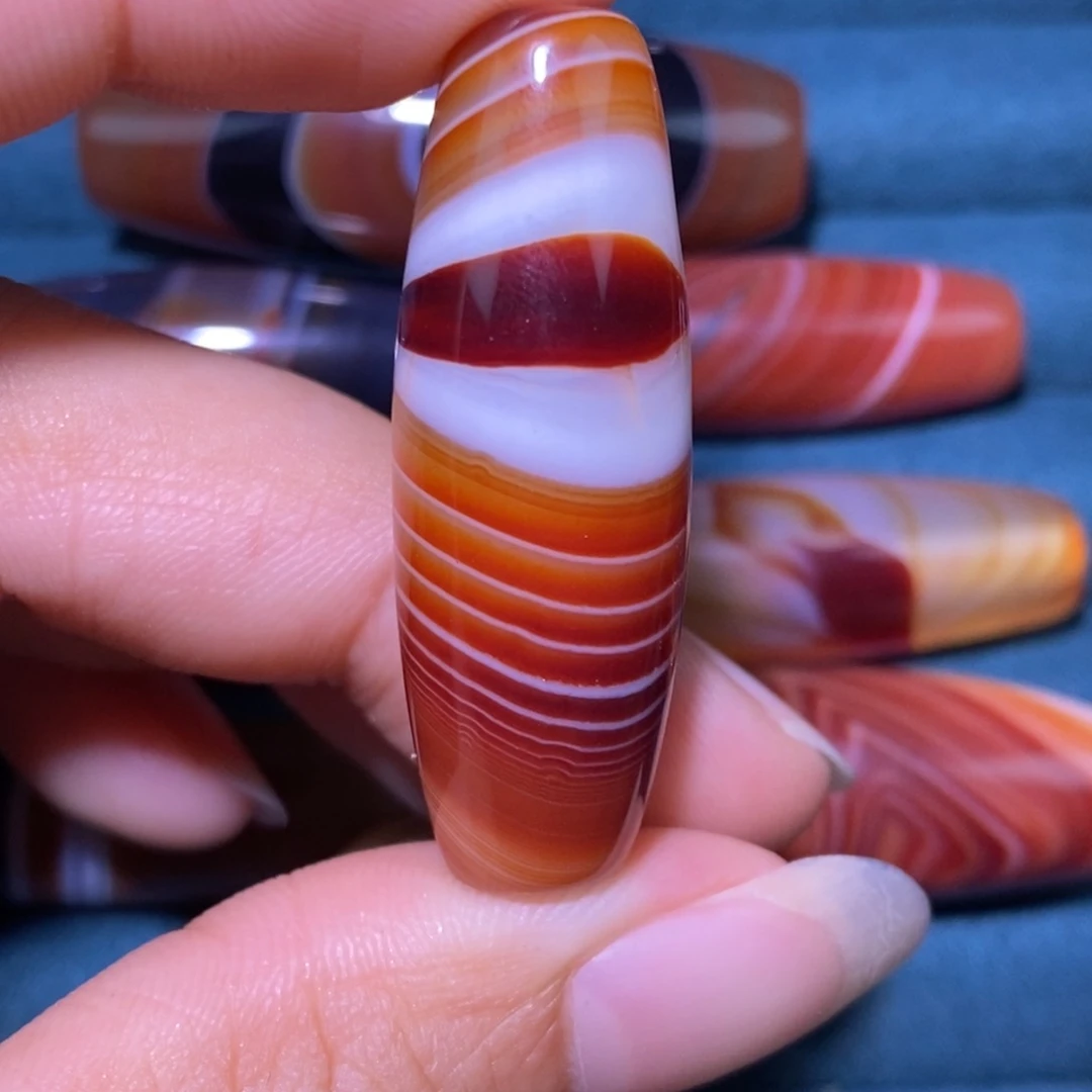 未镶嵌玛瑙/玉髓珠宝奇石