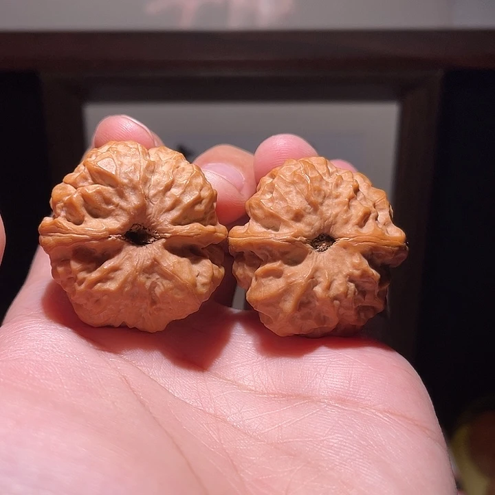 泽***技手串/手链核桃0014