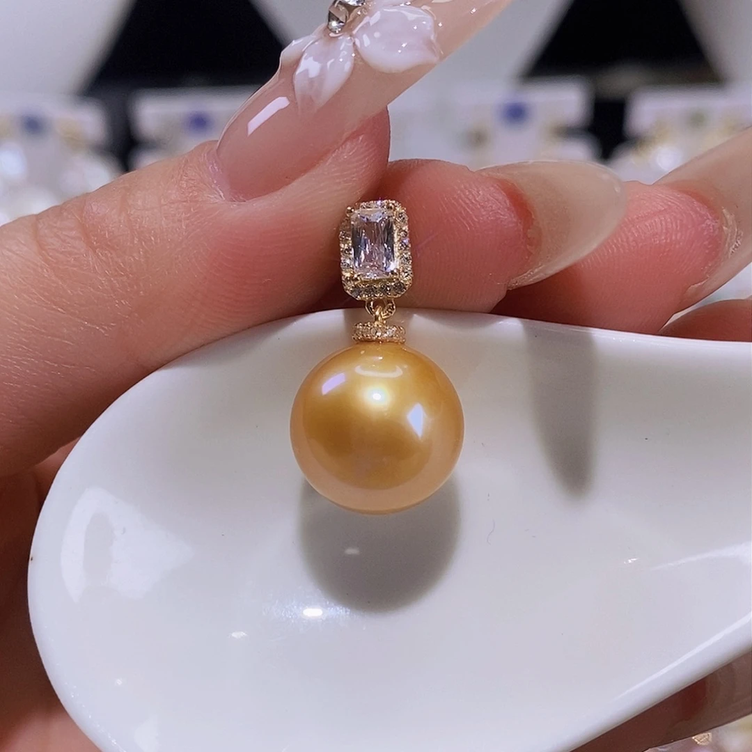 淡水珍珠颈饰银S925镶嵌公*