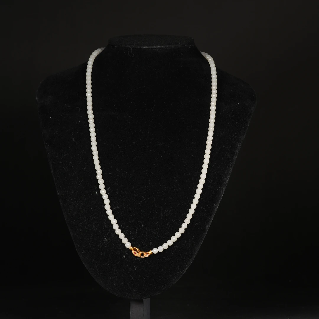 lot33新疆米达料圆珠项链/保利拍卖