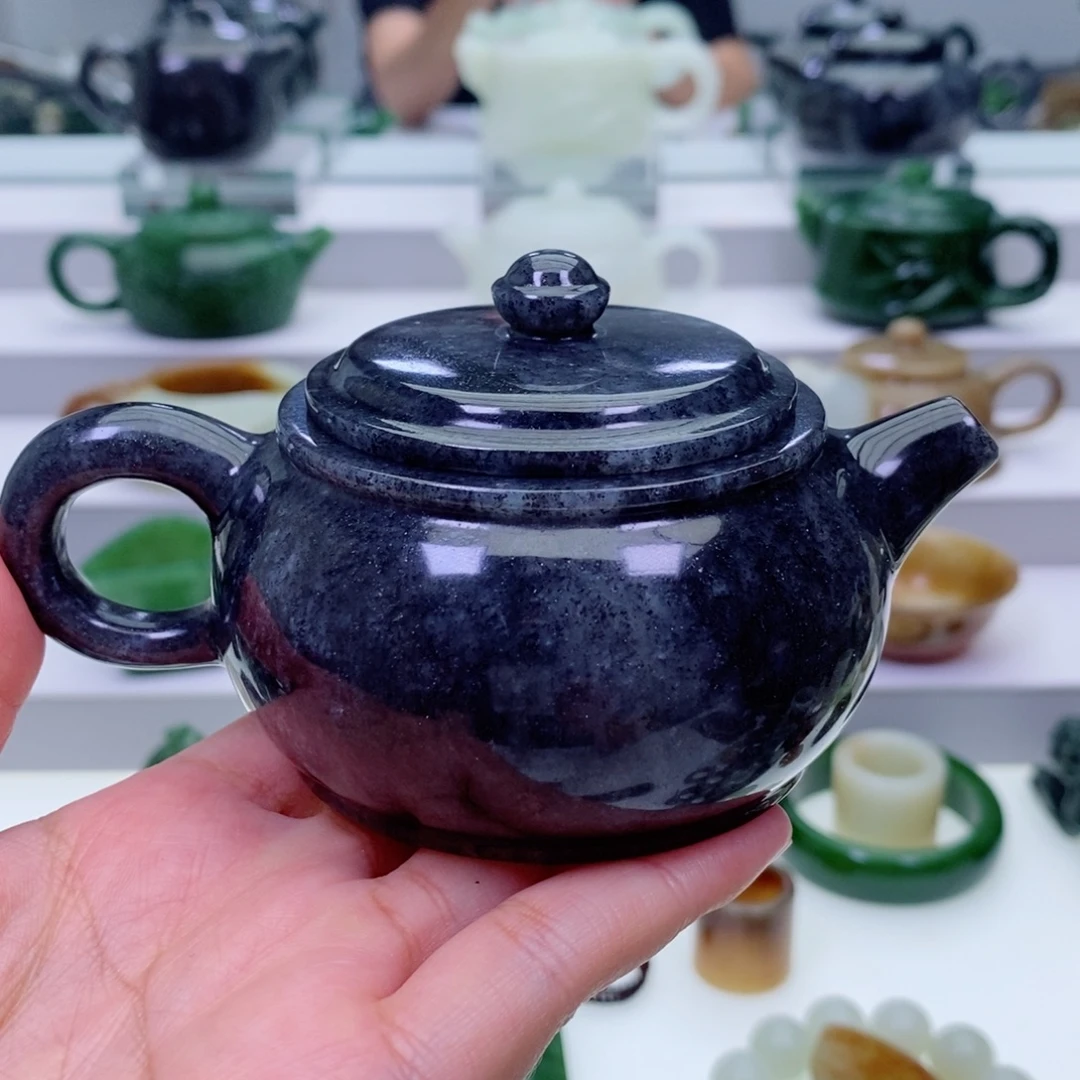 逸***景未镶嵌和田玉摆件茶壶
