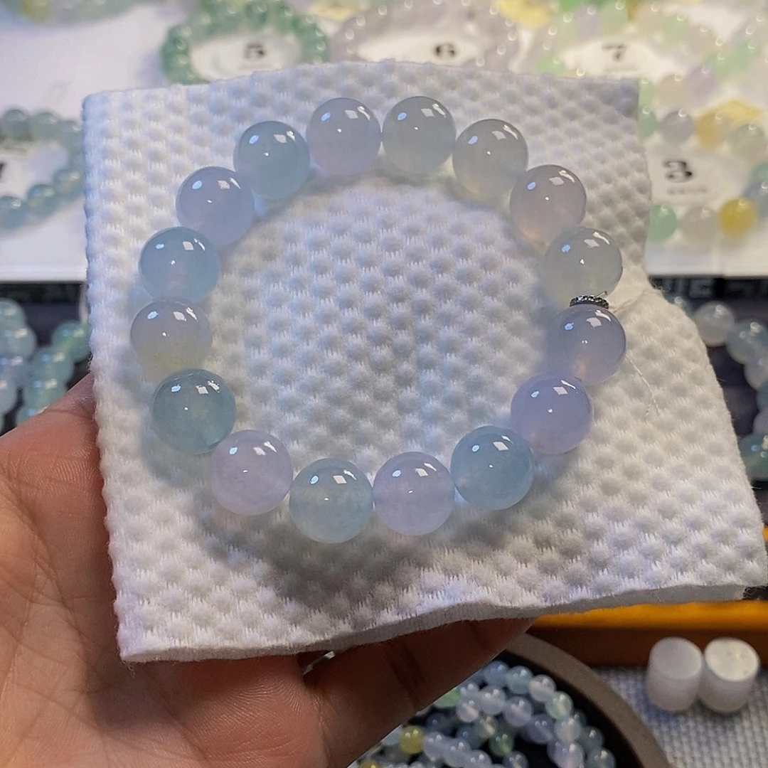 定制翡翠未镶嵌翡翠.