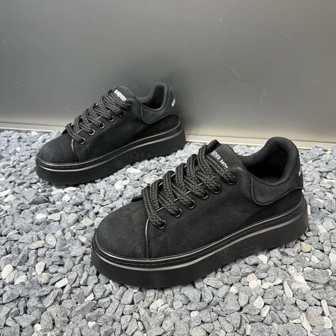 男鞋春秋新款轻便休闲鞋增高舒适运动鞋青年百搭时尚潮流男士板鞋