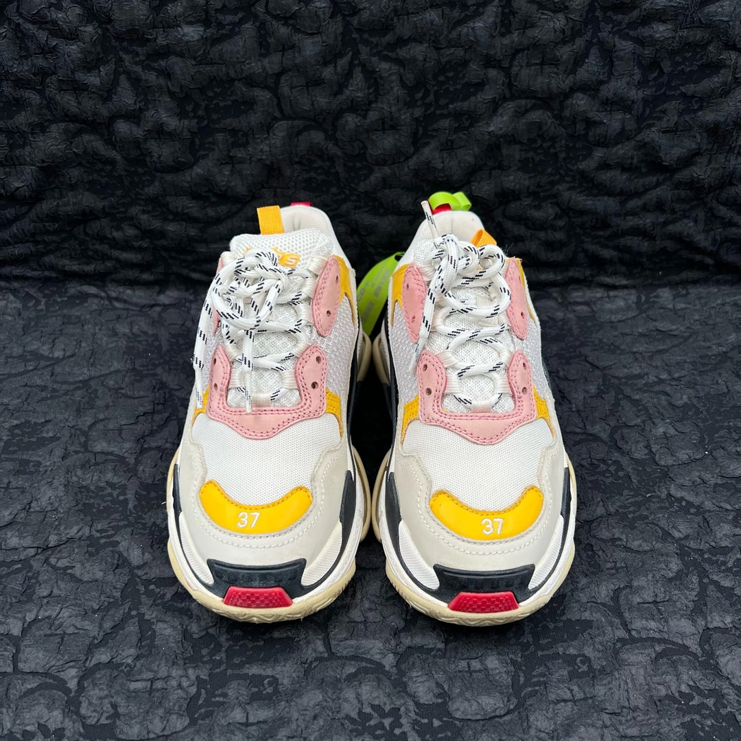 95新 Balenciaga/巴黎世家 Triple s白黄老爹鞋 37码/95新/无配件