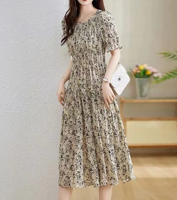 邹先森9390-29法式碎花连衣裙收腰显瘦泡泡袖气质韩版